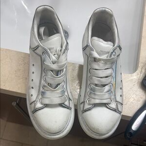 Alexander Mcqueen Silver White Sneakers